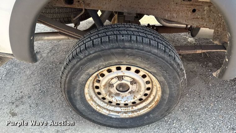 image for item ED4304 1998 Ford F150 pickup truck