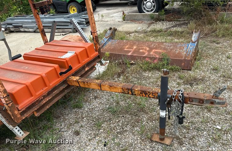 image for item ED4306 Nat-Sign arrow board trailer