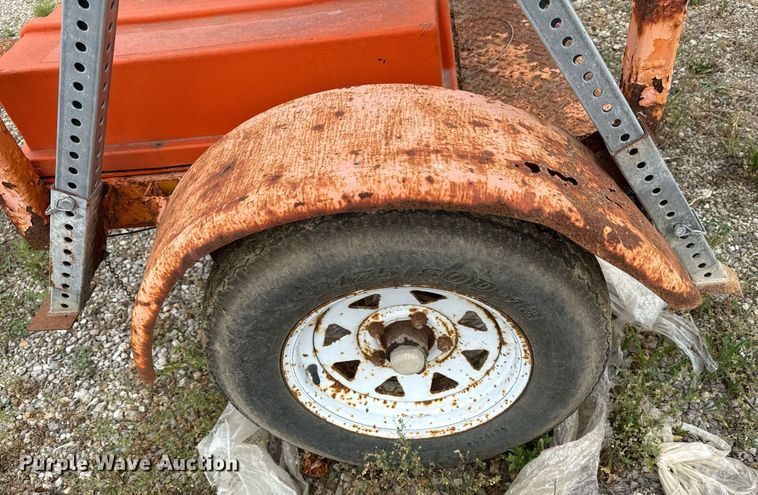 image for item ED4306 Nat-Sign arrow board trailer