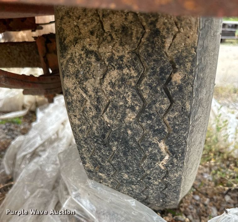 image for item ED4306 Nat-Sign arrow board trailer