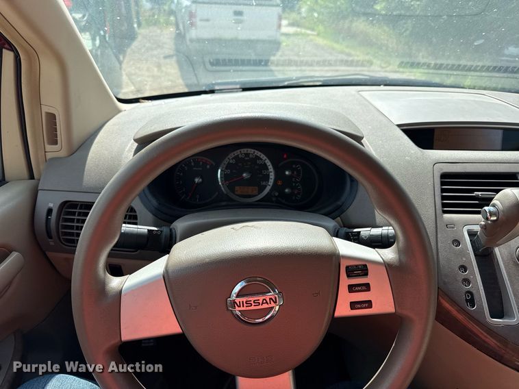 image for item ED4308 2008 Nissan Quest van