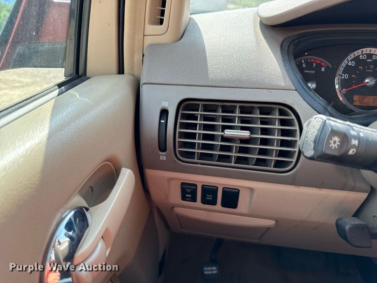 image for item ED4308 2008 Nissan Quest van