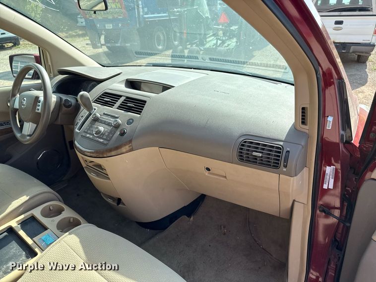 image for item ED4308 2008 Nissan Quest van