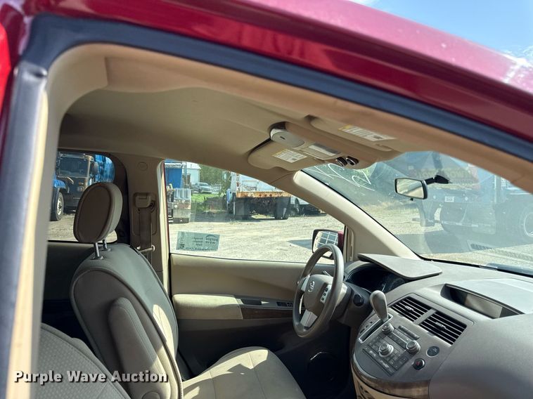 image for item ED4308 2008 Nissan Quest van