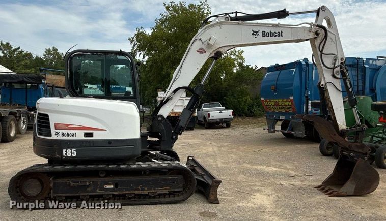 EXCAVADORA 2014 BOBCAT E85
