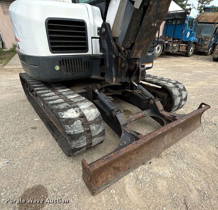 image for item ED4309 2014 Bobcat E85 mini excavator