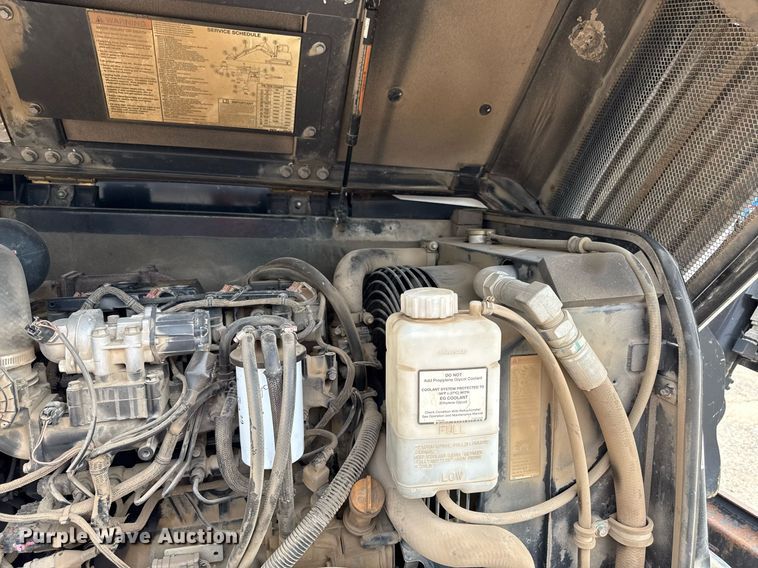 image for item ED4309 2014 Bobcat E85 mini excavator