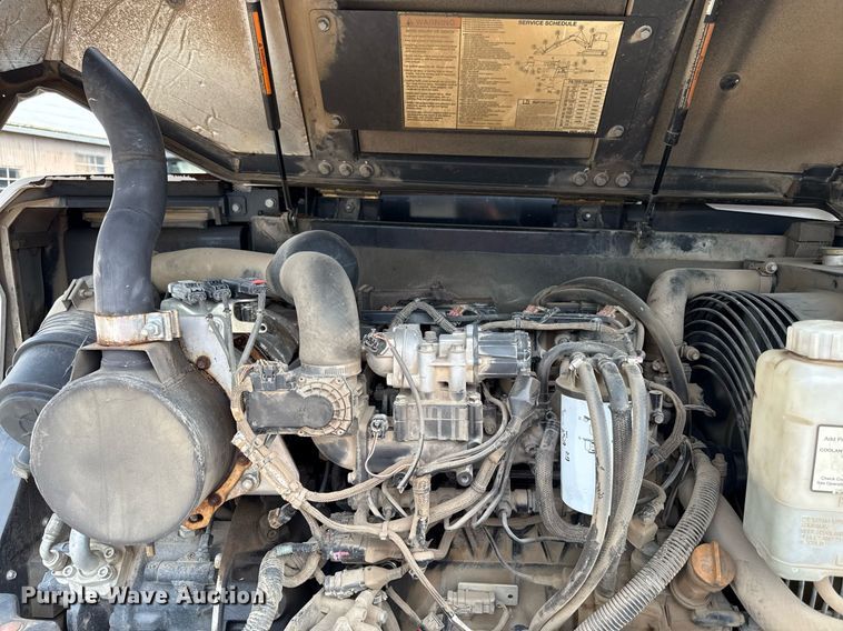 image for item ED4309 2014 Bobcat E85 mini excavator