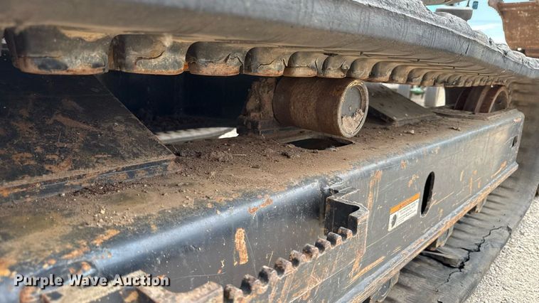 image for item ED4309 2014 Bobcat E85 mini excavator