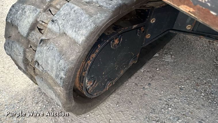 image for item ED4309 2014 Bobcat E85 mini excavator