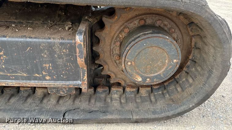 image for item ED4309 2014 Bobcat E85 mini excavator