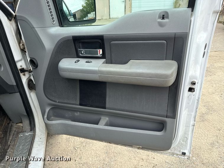 image for item ED4310 2008 Ford F150 pickup truck