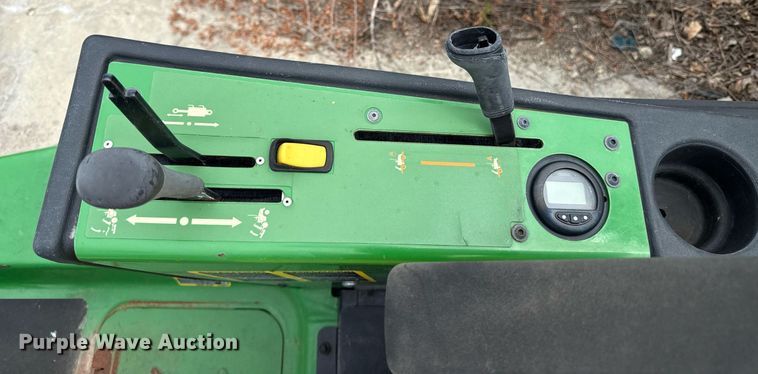 image for item ED4313 John Deere 1570 ZTR lawn mower