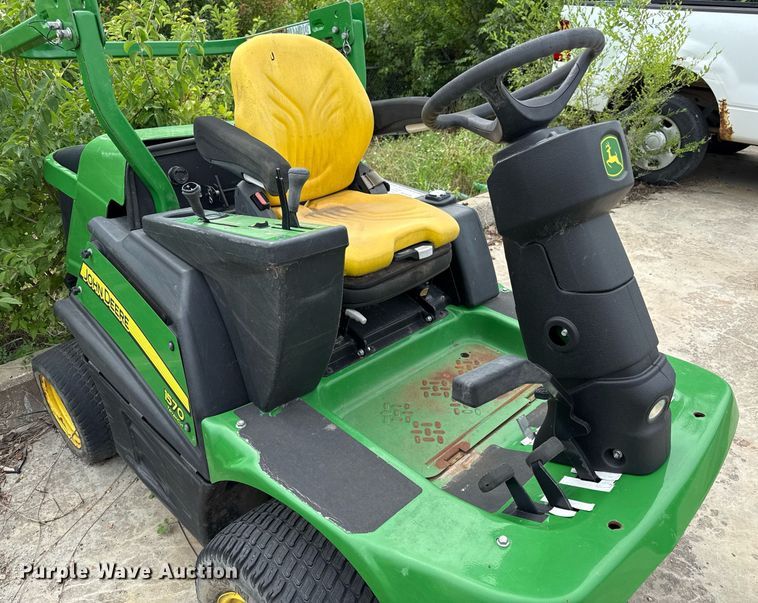 image for item ED4313 John Deere 1570 ZTR lawn mower