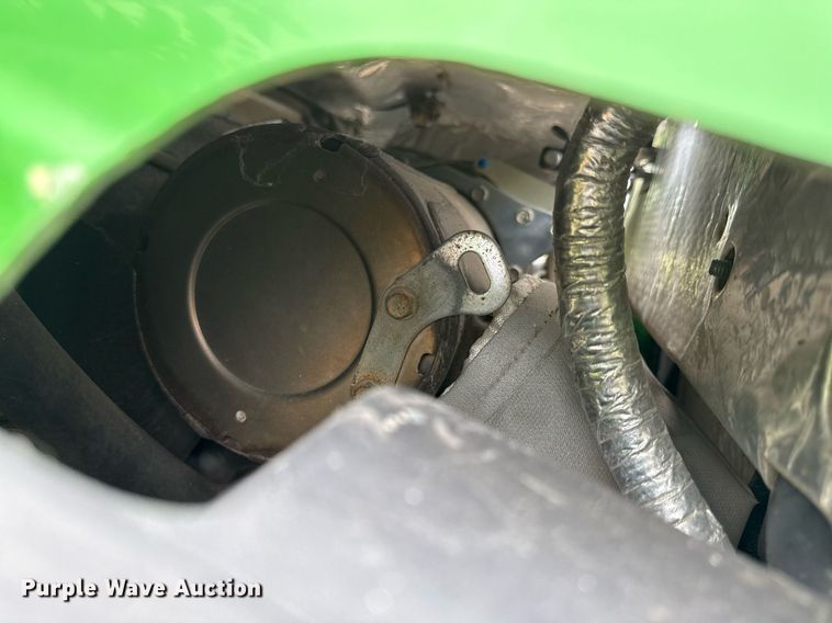 image for item ED4313 John Deere 1570 ZTR lawn mower