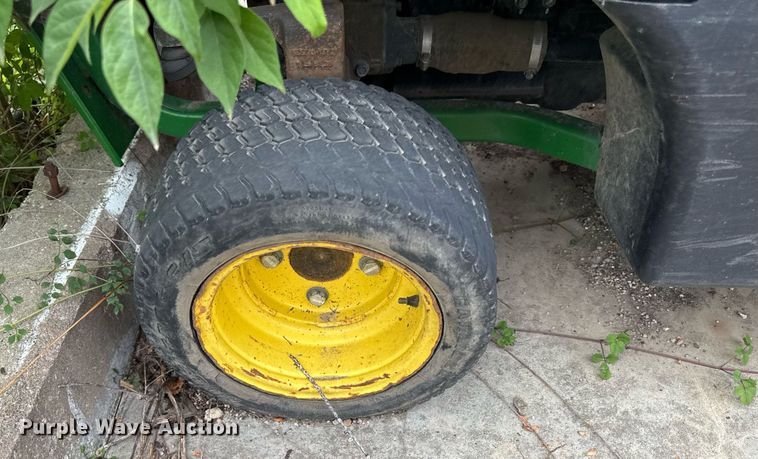 image for item ED4313 John Deere 1570 ZTR lawn mower