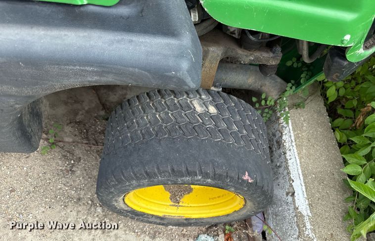 image for item ED4313 John Deere 1570 ZTR lawn mower