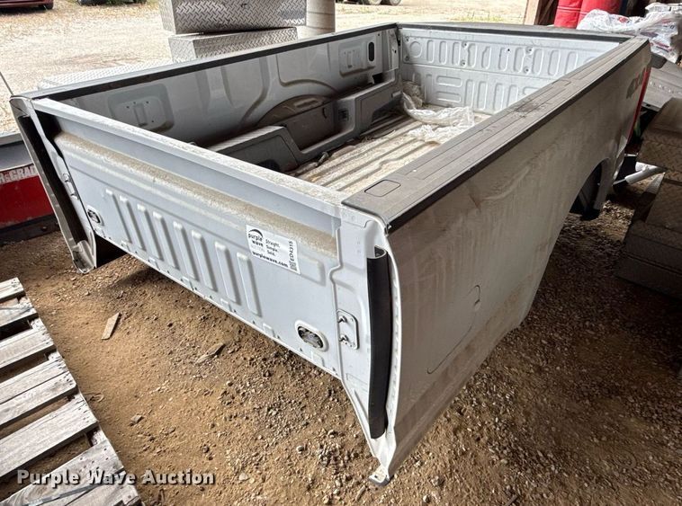 image for item ED4315 8'L Ford pickup truck bed