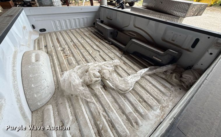 image for item ED4315 8'L Ford pickup truck bed