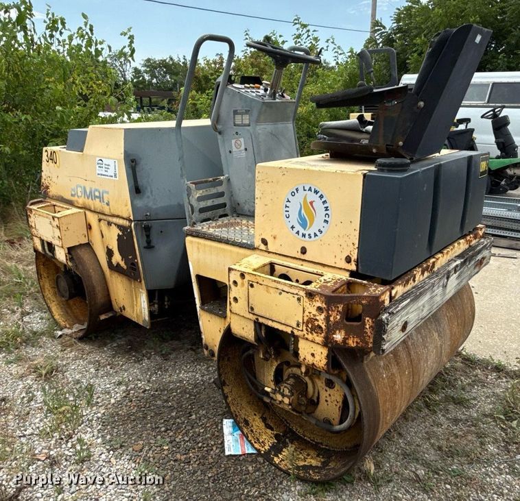 image for item ED4316 1993 Bomag BW120AD-2 double drum roller