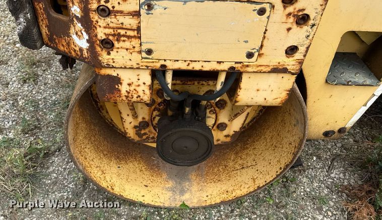 image for item ED4316 1993 Bomag BW120AD-2 double drum roller