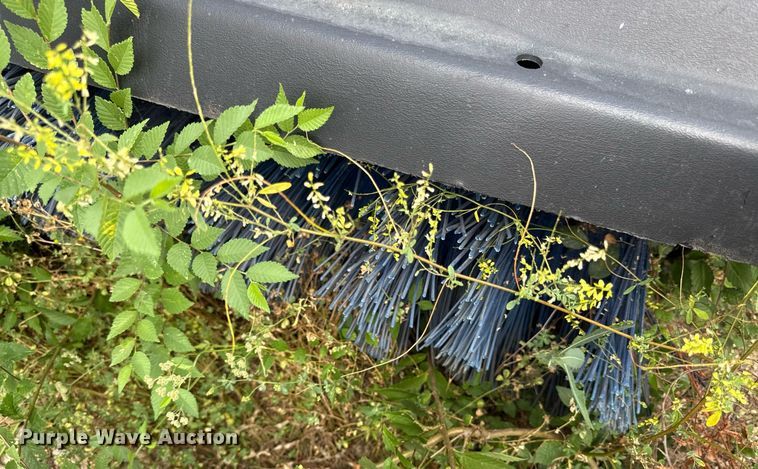 image for item ED4317 Bobcat skid steer broom