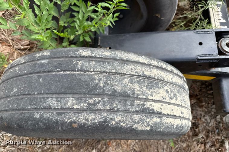 image for item ED4318 Landpride RC5615 batwing rotary mower