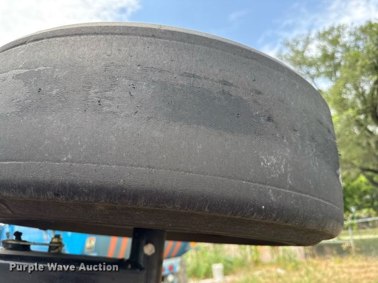 image for item ED4318 Landpride RC5615 batwing rotary mower