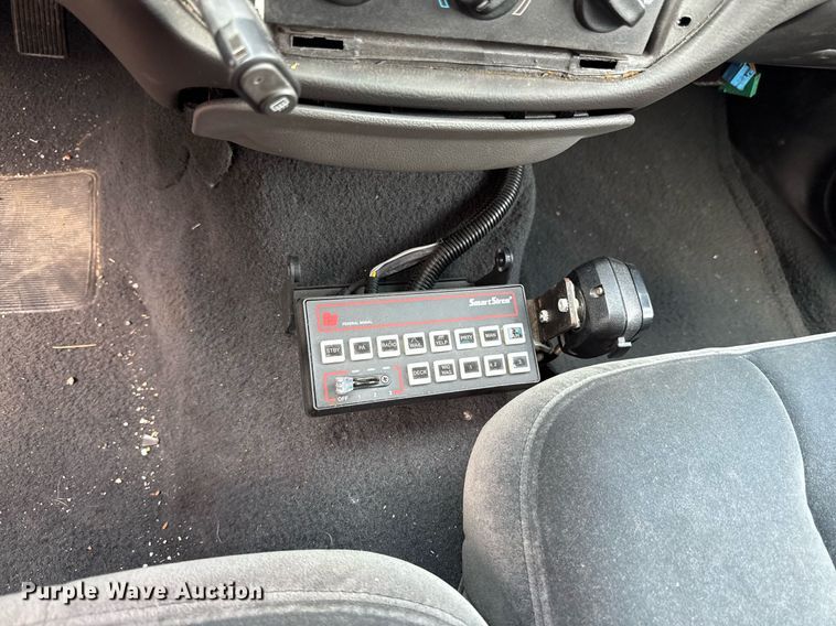 image for item ED4319 2003 Ford Crown Victoria Police Interceptor 