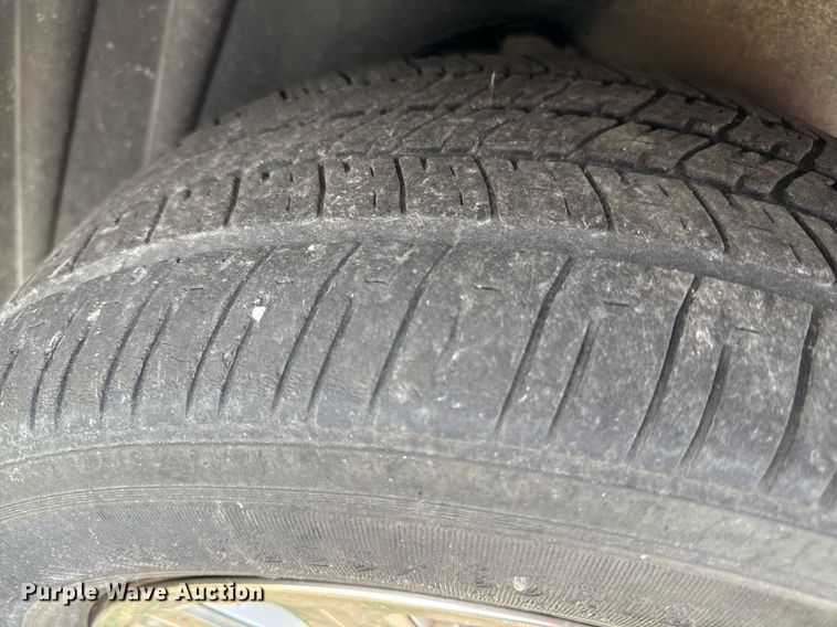 image for item ED4319 2003 Ford Crown Victoria Police Interceptor 