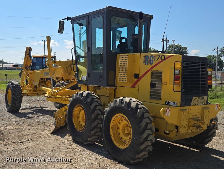 image for item EF1577 2000 New Holland RG170 motor grader