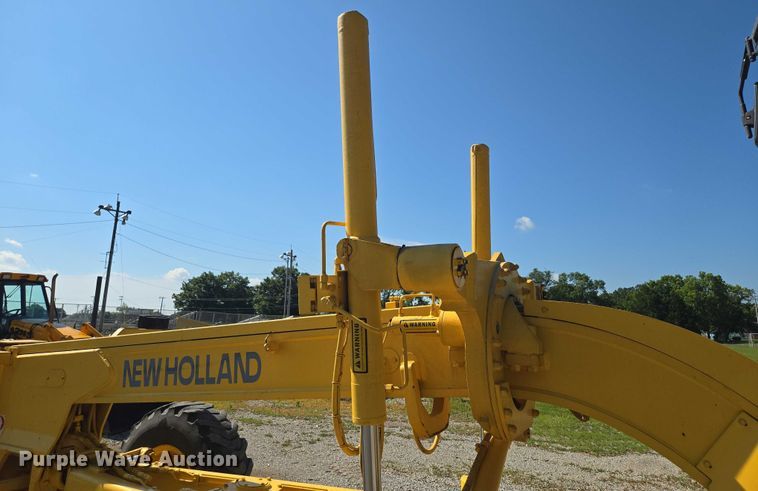 image for item EF1577 2000 New Holland RG170 motor grader