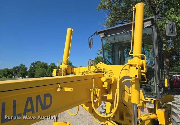 image for item EF1577 2000 New Holland RG170 motor grader