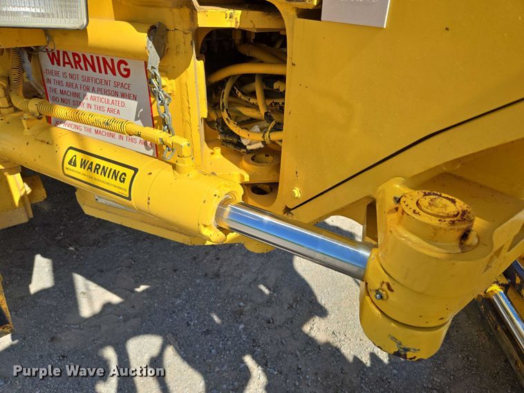 image for item EF1577 2000 New Holland RG170 motor grader