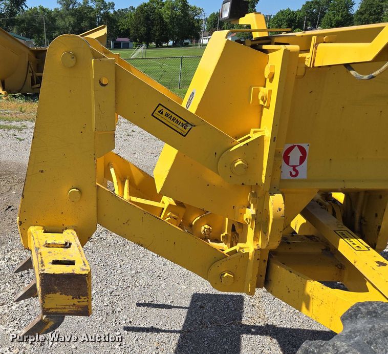 image for item EF1577 2000 New Holland RG170 motor grader