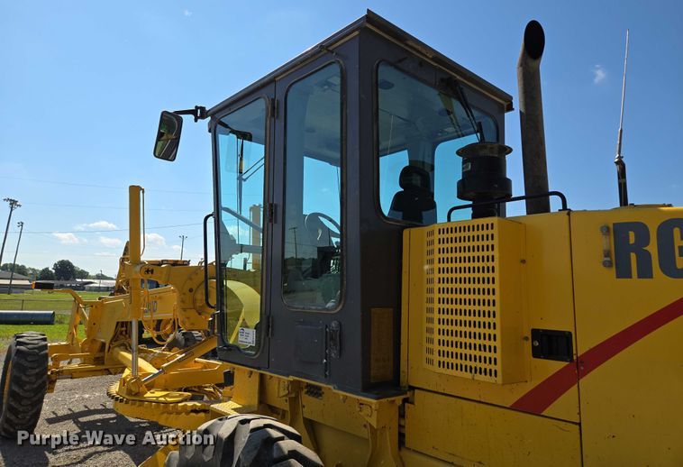image for item EF1577 2000 New Holland RG170 motor grader