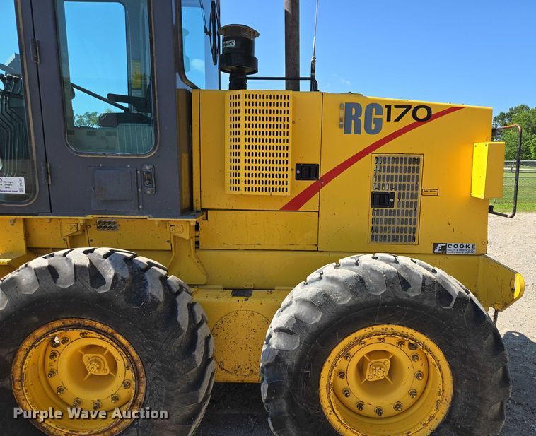 image for item EF1577 2000 New Holland RG170 motor grader