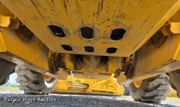 image for item EF1577 2000 New Holland RG170 motor grader