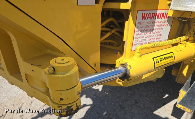 image for item EF1577 2000 New Holland RG170 motor grader