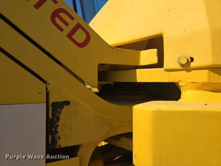 image for item EF1577 2000 New Holland RG170 motor grader