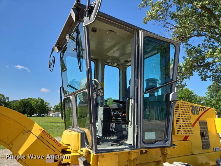 image for item EF1577 2000 New Holland RG170 motor grader