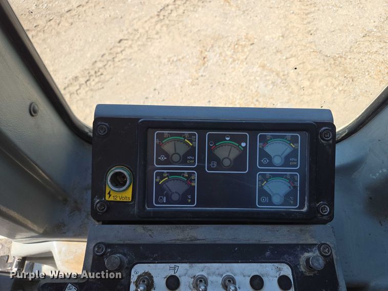 image for item EF1577 2000 New Holland RG170 motor grader