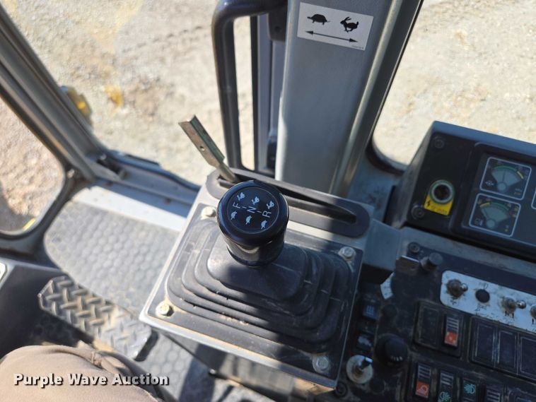 image for item EF1577 2000 New Holland RG170 motor grader