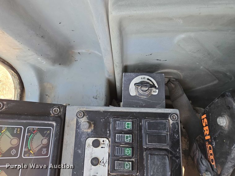 image for item EF1577 2000 New Holland RG170 motor grader