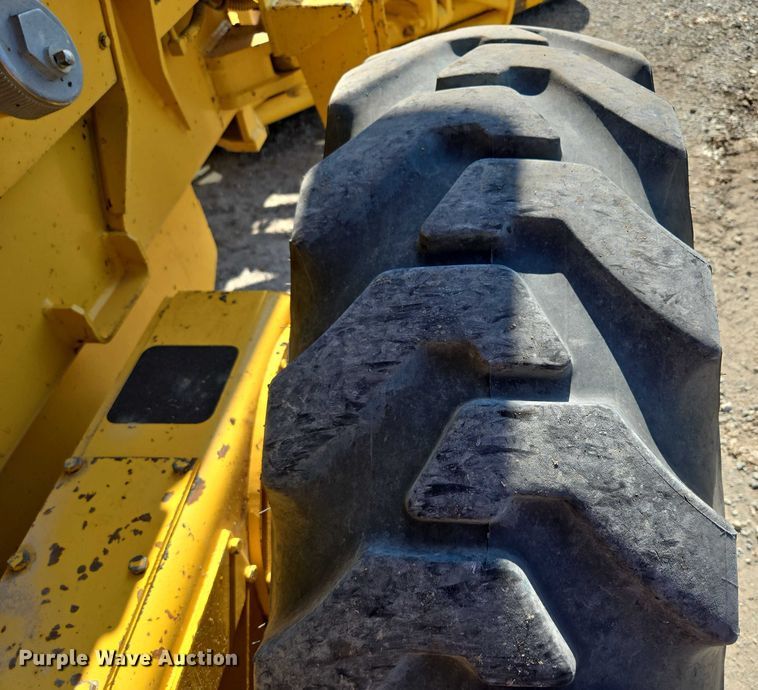 image for item EF1577 2000 New Holland RG170 motor grader