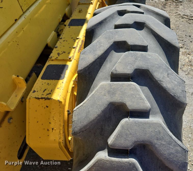 image for item EF1577 2000 New Holland RG170 motor grader