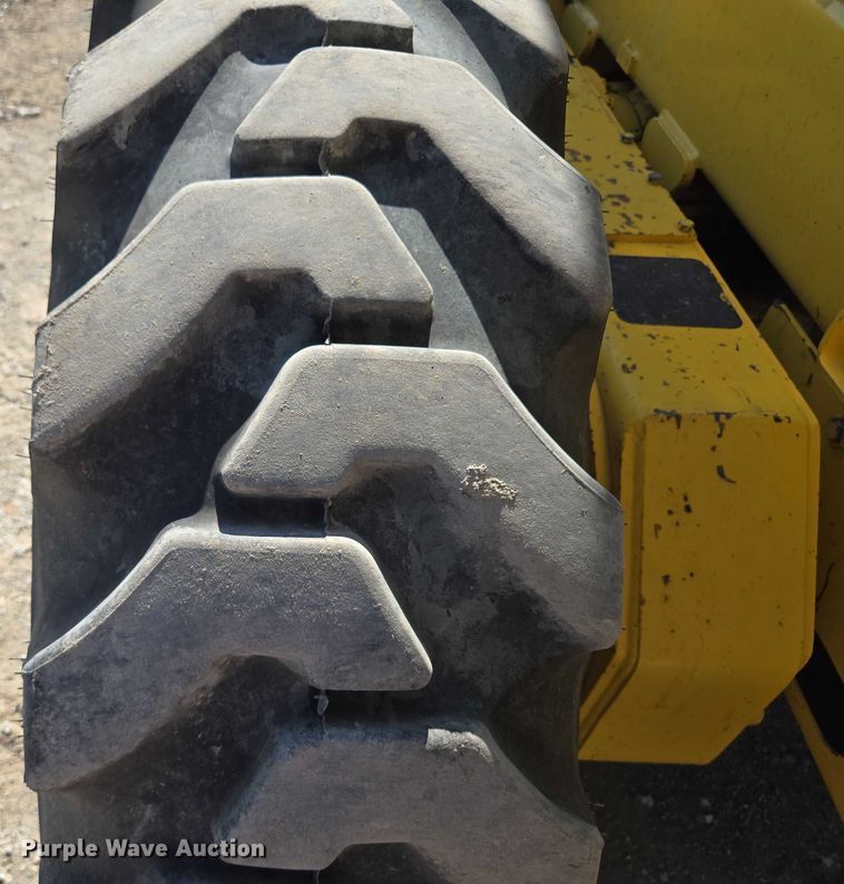 image for item EF1577 2000 New Holland RG170 motor grader