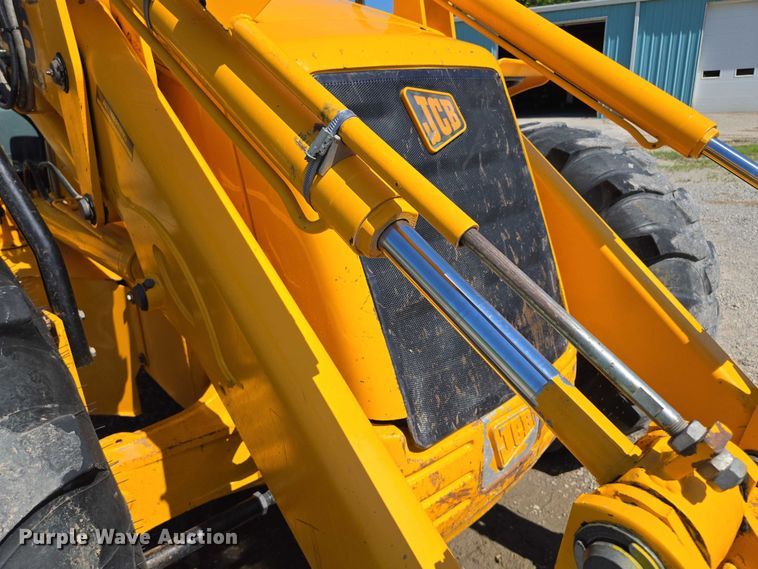 image for item EF1578 2014 JCB 214S Series 3 backhoe