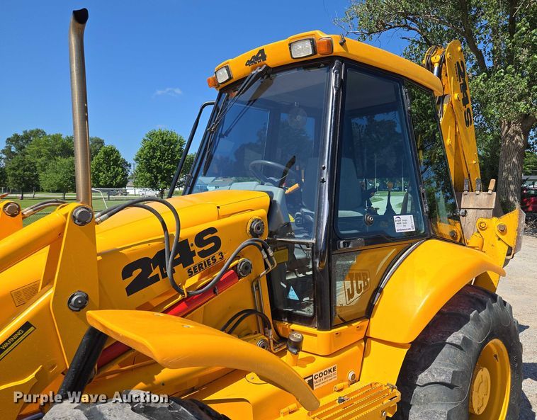image for item EF1578 2014 JCB 214S Series 3 backhoe