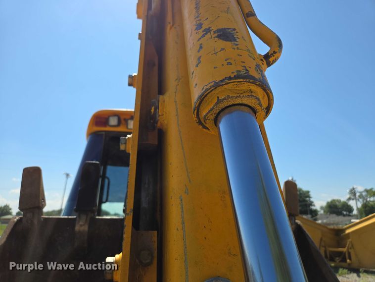 image for item EF1578 2014 JCB 214S Series 3 backhoe